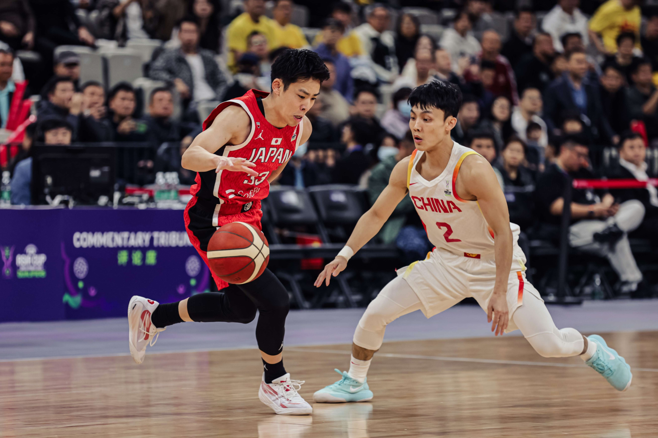 包含赛地聚焦：CBA常规赛赛后热度飙升，多伦多猛龙再遭质疑，媒体盛赞，心理建设被强调的词条-体育赛事