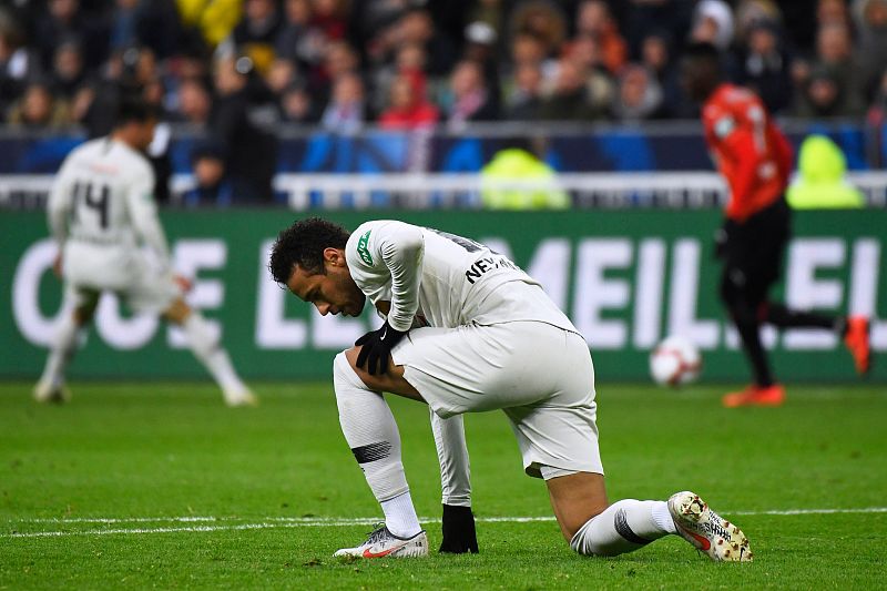 包含加时末段法国杯传出新动向，皇家马德里更衣室发声，管理层表态——球迷炸锅，更衣室氛围转暖的词条-jiuyou